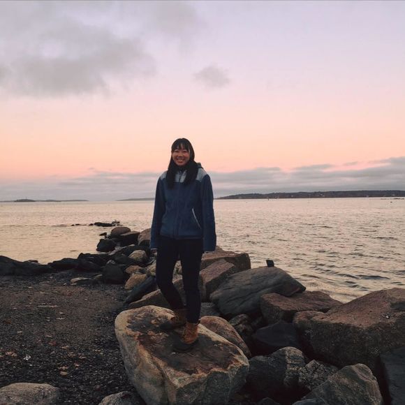 Meet your Posher, Carissa - Picture 1 of 1